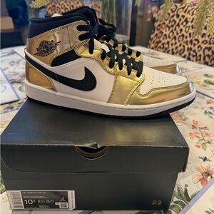 Air Jordan 1 Mid SE Metallic Gold and White Sneakers